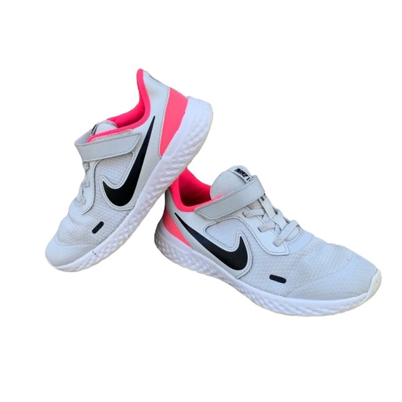 SOLD Nike ‘GS’ Revolution 5 Running Shoes Youth / Kids Sneakers - Picture 6 of 6